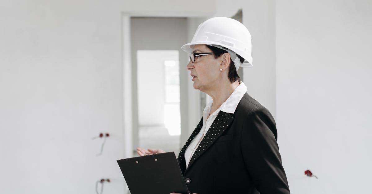 professional woman architect hyderabad