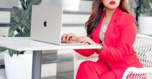 professional woman Hyderabad cafe