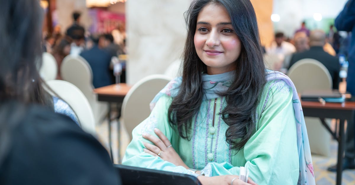 Hyderabad professional woman evening