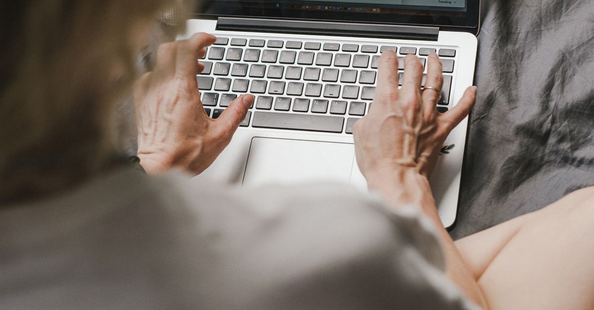 widowed woman laptop home