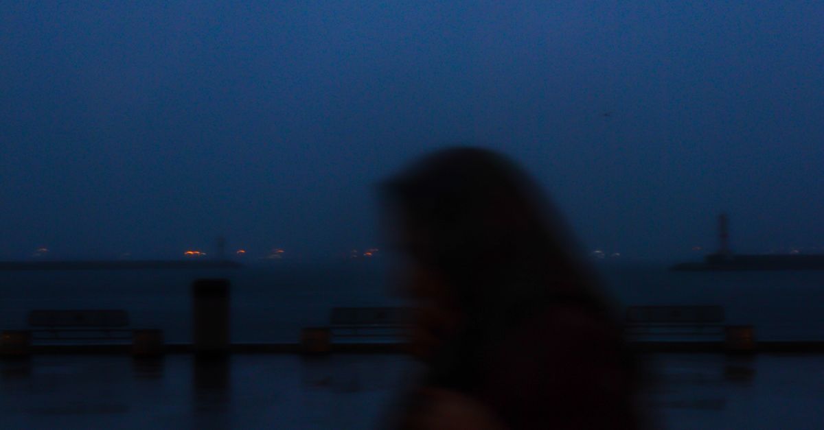 lonely woman Hyderabad evening