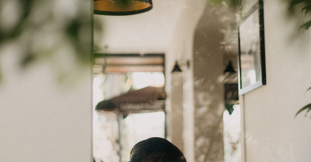 woman cafe contemplation hyderabad