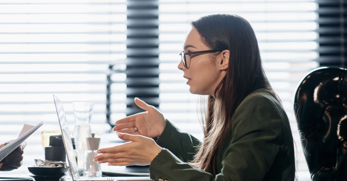 woman entrepreneur deep conversation