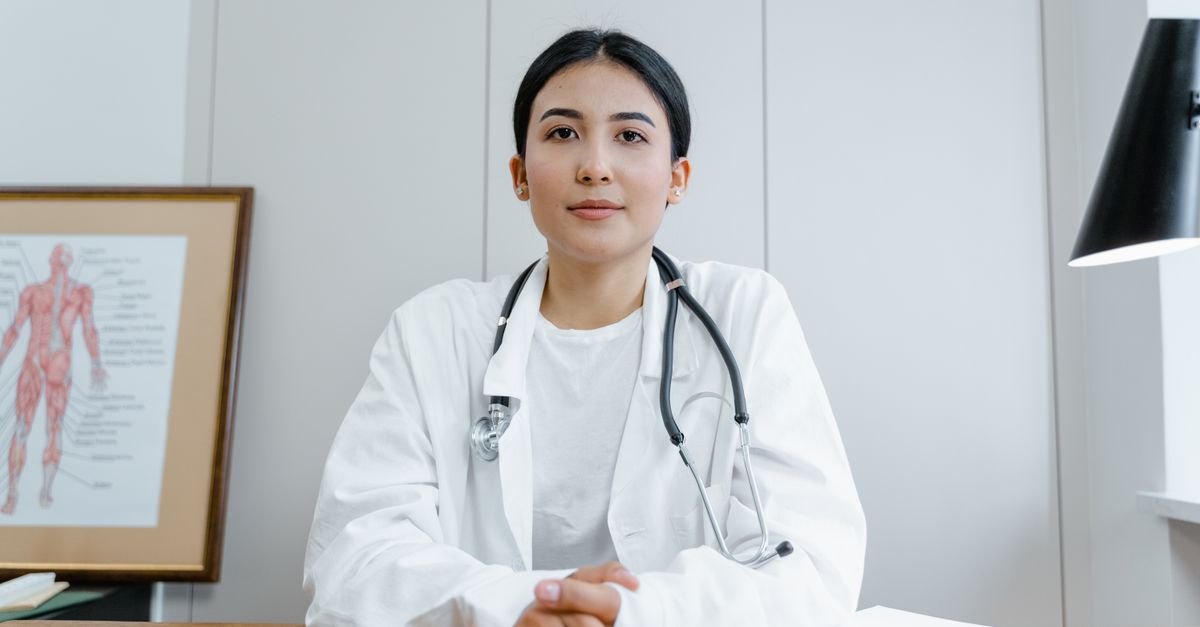 woman doctor hyderabad alone