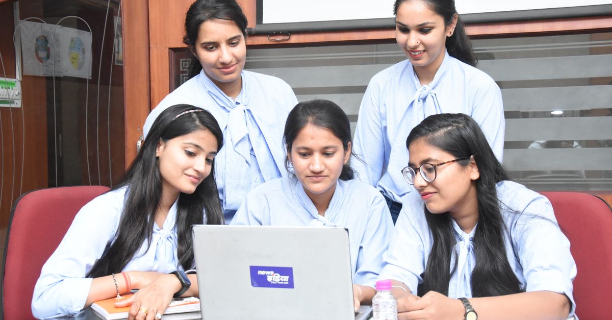 professional women Hyderabad connection